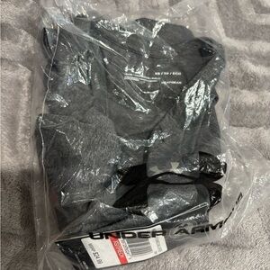 Under Armour Women's Tech Solid‎ Tank,Carbon Heather/Metallic Silver, X-Small